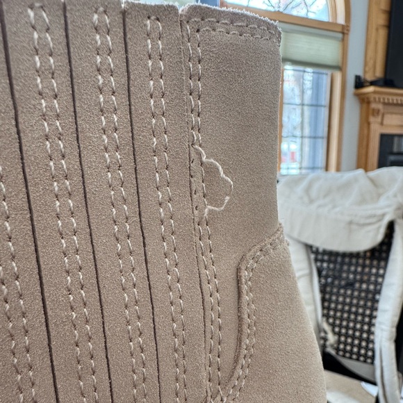 Dolce Vita Caster H2O ankle boots - Faux Suede - Picture 3 of 8